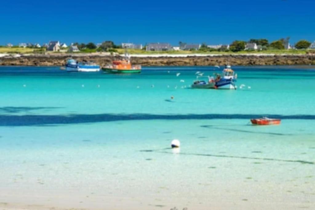 Gite Kerlosvezan, A La Campagne, Proche Mer Lampaul-Ploudalmézeau Exteriör bild